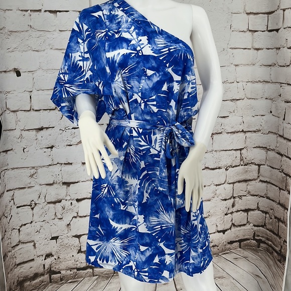 🆕Trina Turk “Basque” Swim Dress/Coverup, Size L - Picture 7 of 11